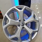 18x8 5x108 ET40 63.4 HYPER SILVER BK386