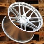19x9 5x120 ET30 72.6 SILVER SHINING
