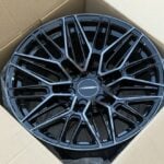 17x9 6x139.7 ET0 106.1 GLOSS BLACK TINTED
