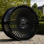 22x9.5 5x120 ET40 72.6 BLACK
